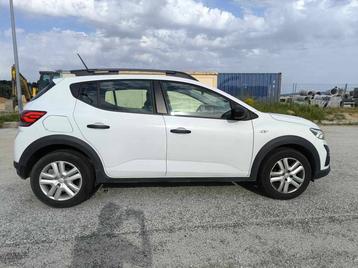 dacia-sandero-1-0-tce-eco-g-2023-gpl-999cc