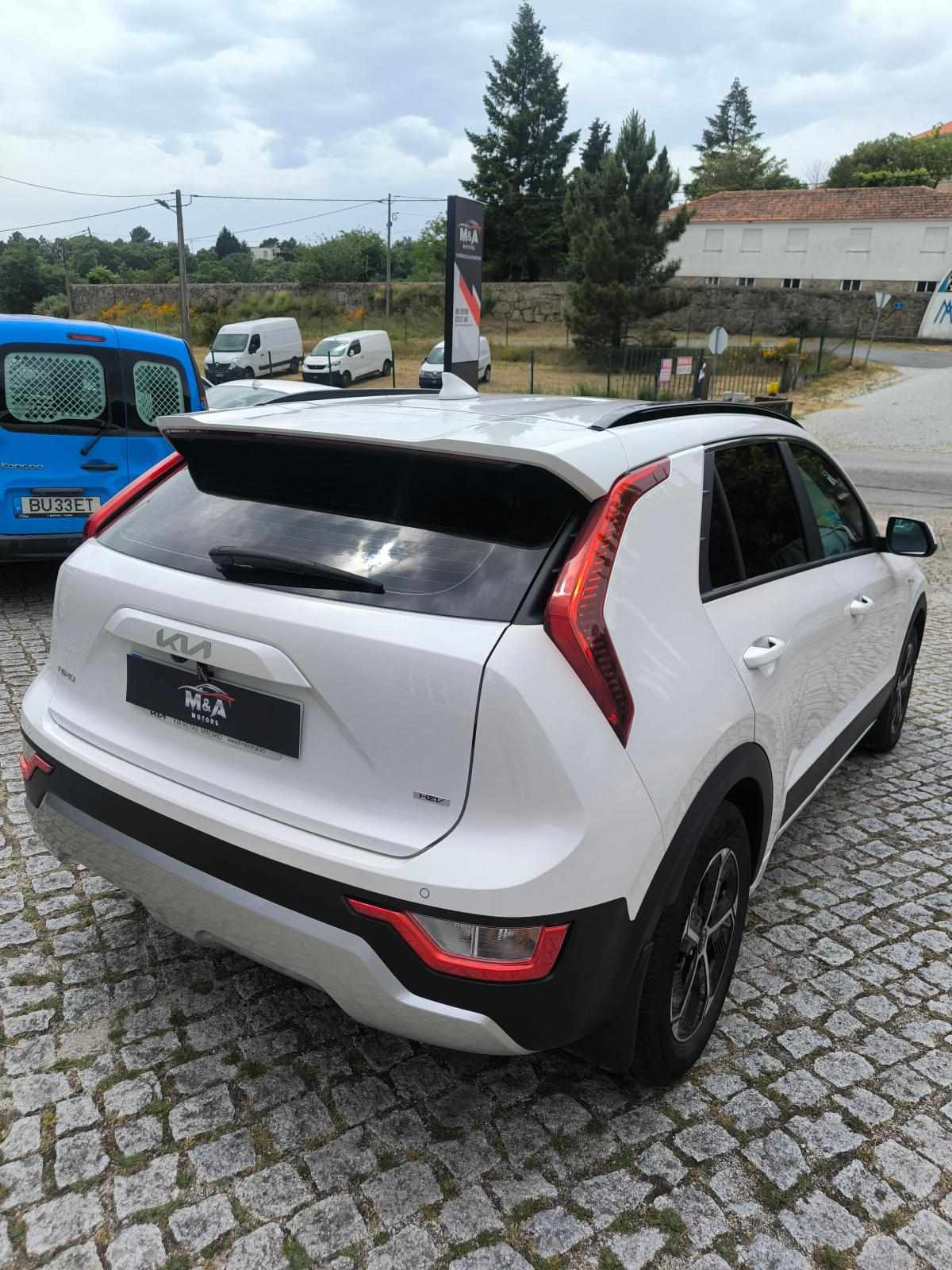 kia-niro-hybrid-1-6-gdi-2024-gasolina-1580cc