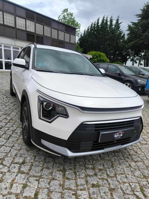 kia-niro-hybrid-1-6-gdi-2024-gasolina-1580cc