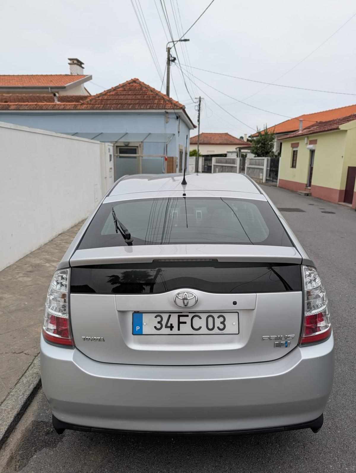 toyota-prius-1-5-vvt-i-2008-gasolina-1496cc