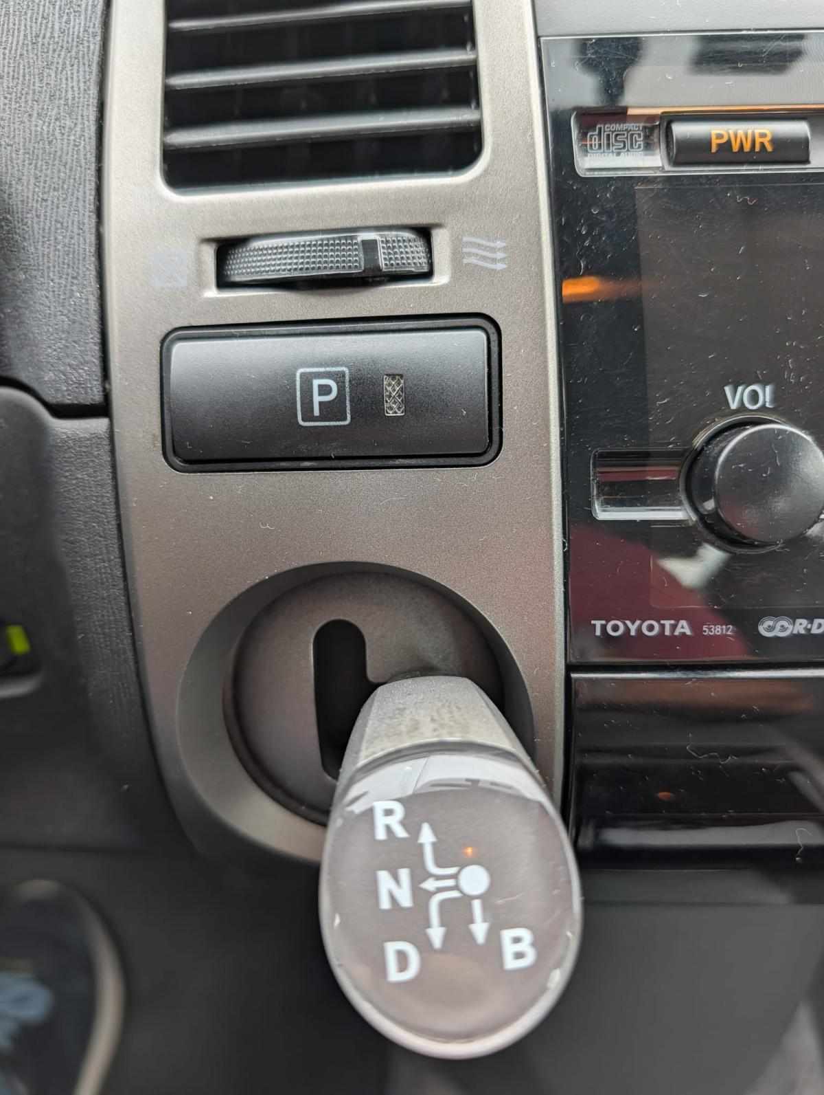 toyota-prius-1-5-vvt-i-2008-gasolina-1496cc