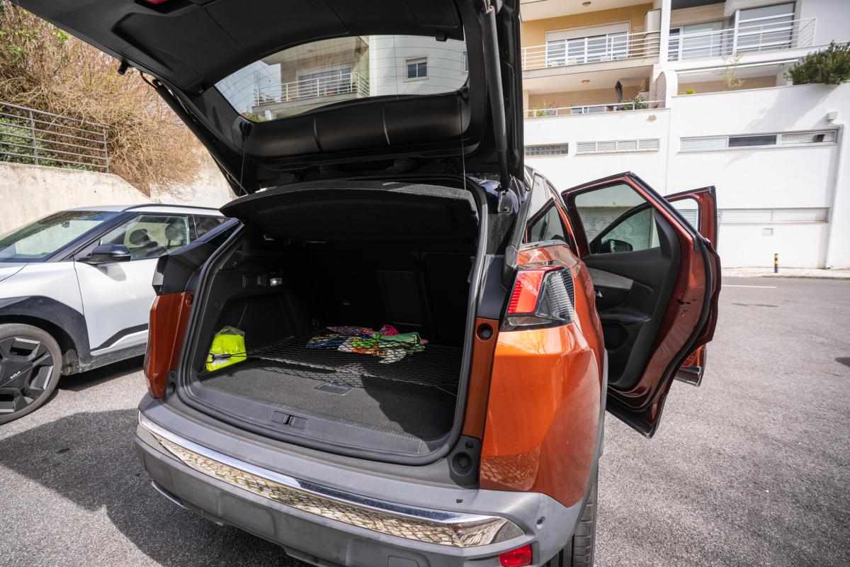 peugeot-3008-2-0-bluehdi-2018-diesel-1997cc