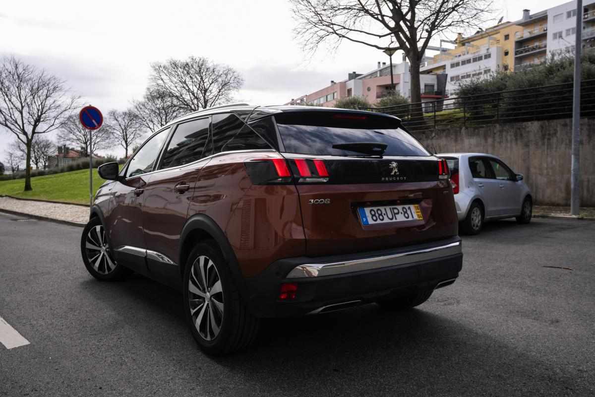 peugeot-3008-2-0-bluehdi-2018-diesel-1997cc