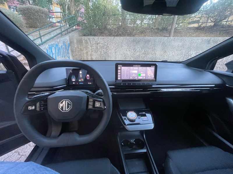 mg-mg4-51-kwh-standard-range-2023-eletrico