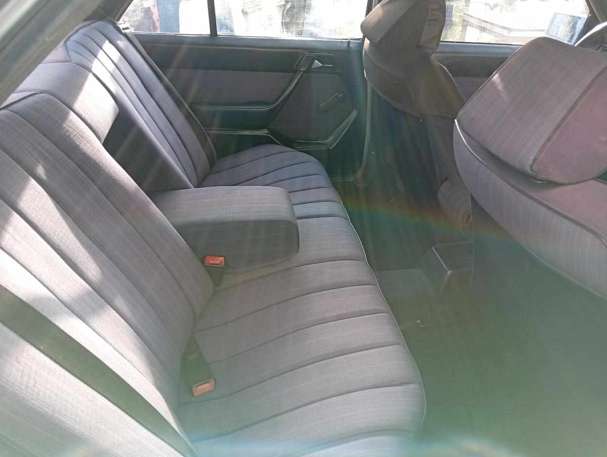 mercedes-benz-classe-e-e-200-d-1987-diesel-1997cc