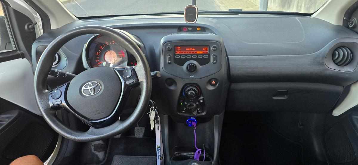toyota-aygo-1-0-vvt-i-2017-gasolina-998cc