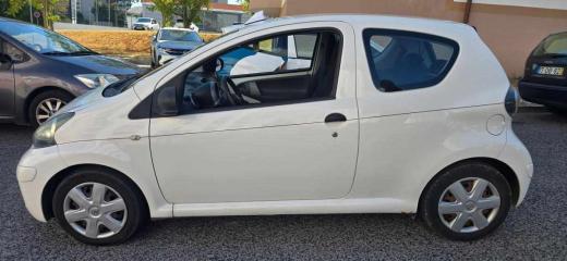 toyota-aygo-1-0-vvt-i-2009-gasolina-998cc