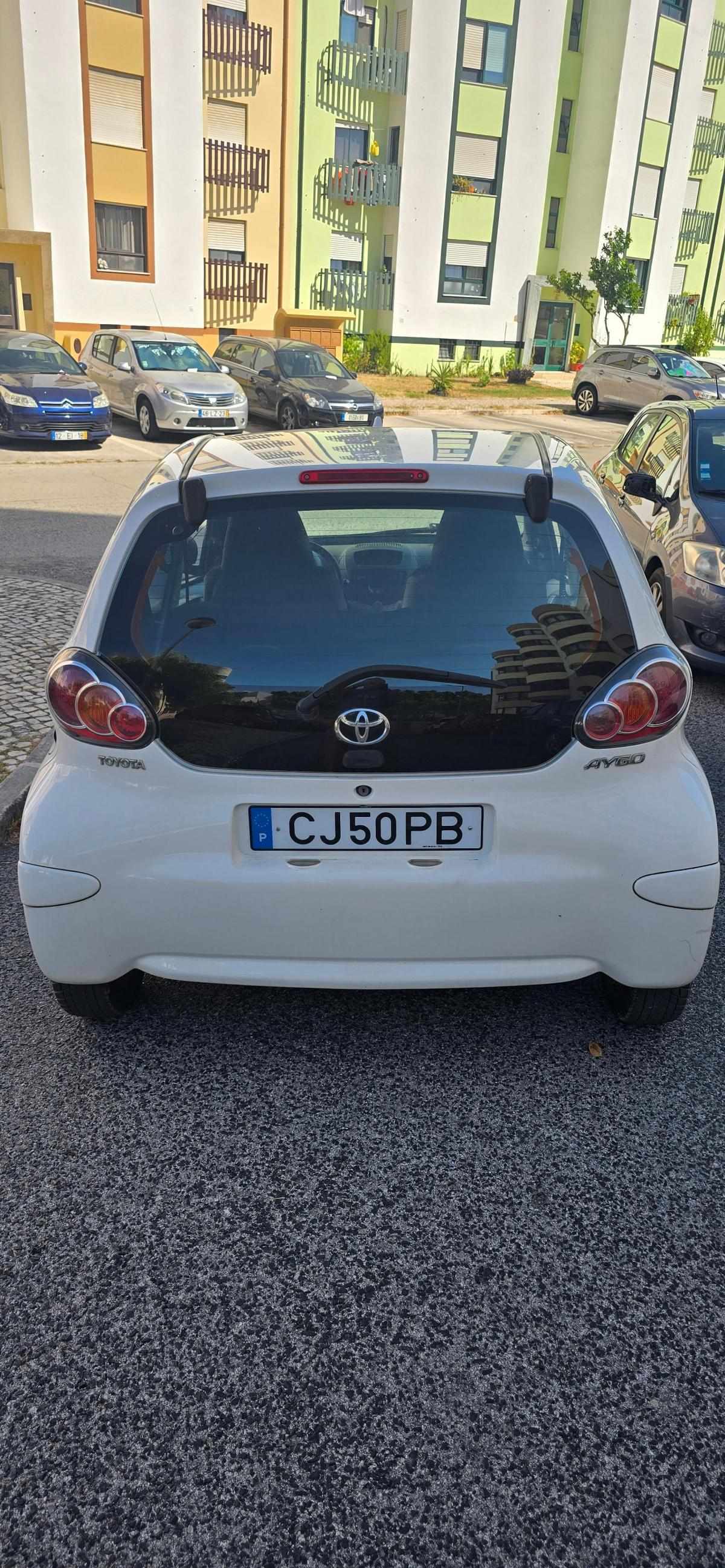 toyota-aygo-1-0-vvt-i-2009-gasolina-998cc