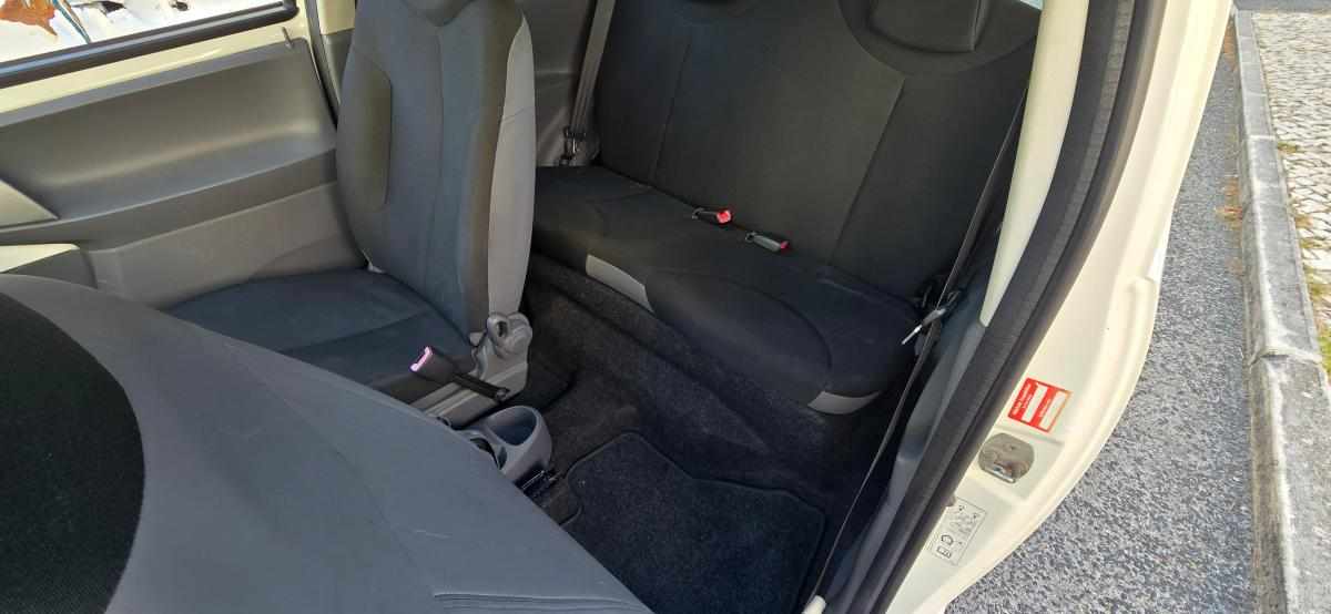 toyota-aygo-1-0-vvt-i-2009-gasolina-998cc