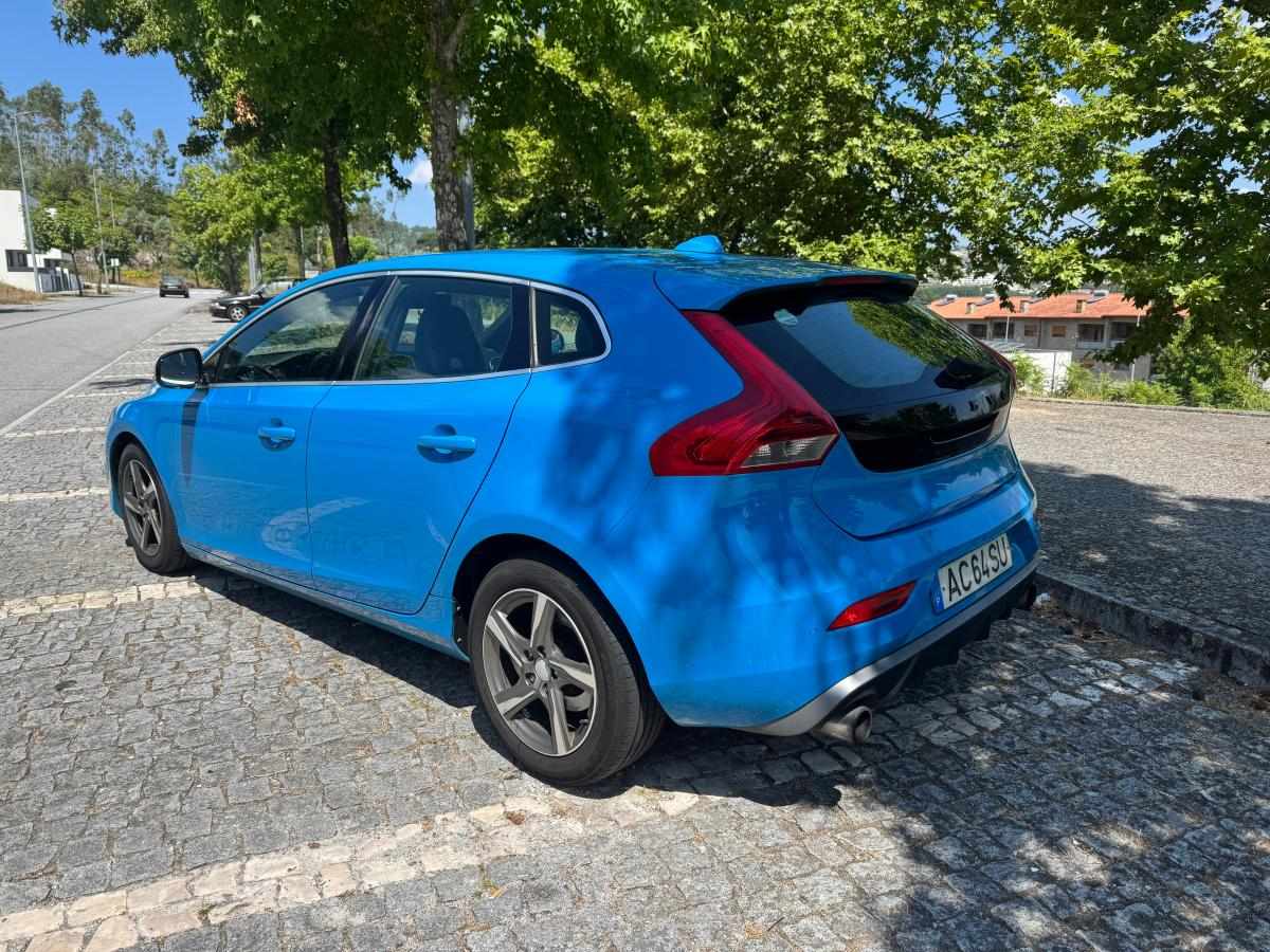 volvo-v40-1-6-d2-2014-diesel-1560cc