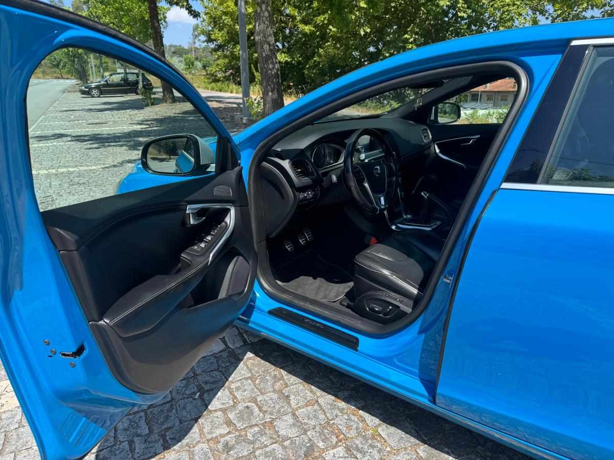 volvo-v40-1-6-d2-2014-diesel-1560cc