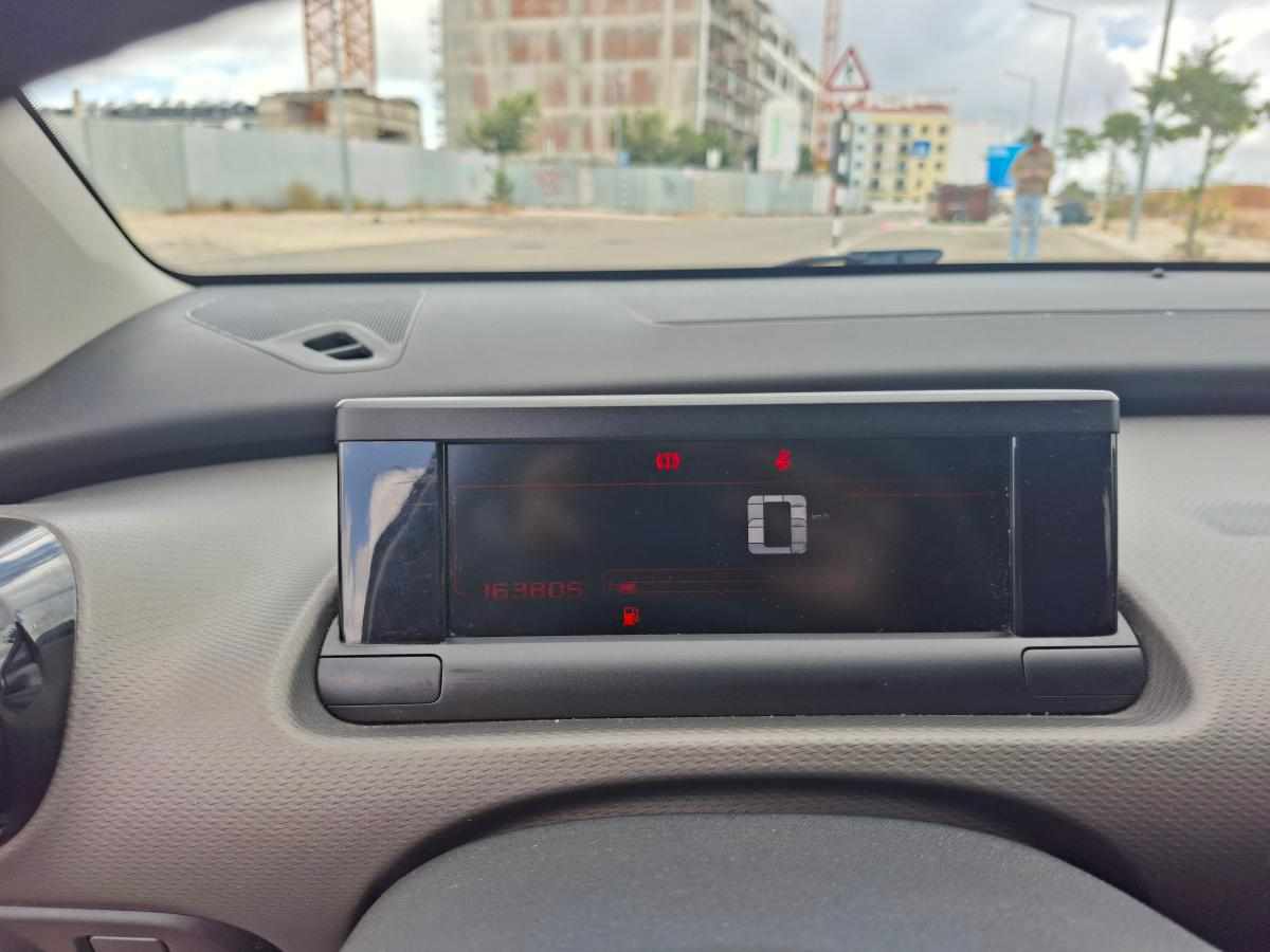 citroen-c4-cactus-1-6-bluehdi-2016-diesel-1560cc