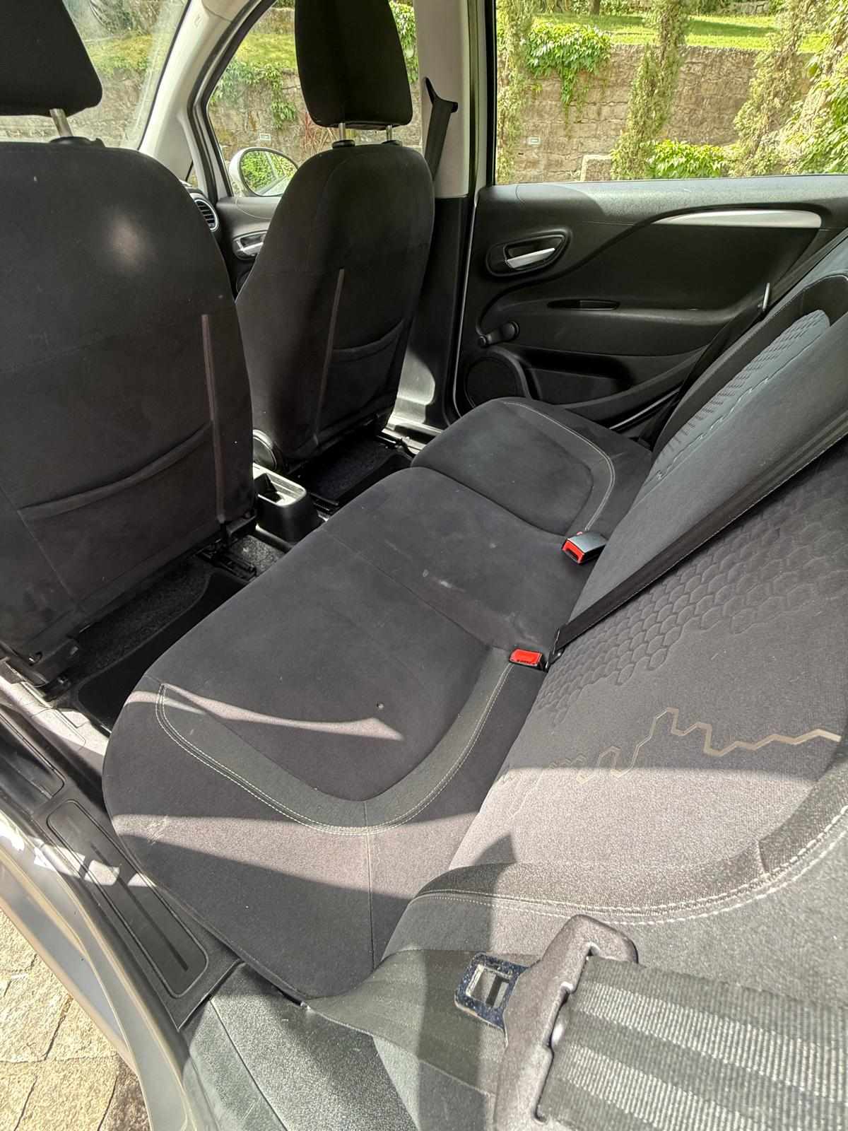 fiat-punto-1-3-multijet-2015-diesel-1248cc