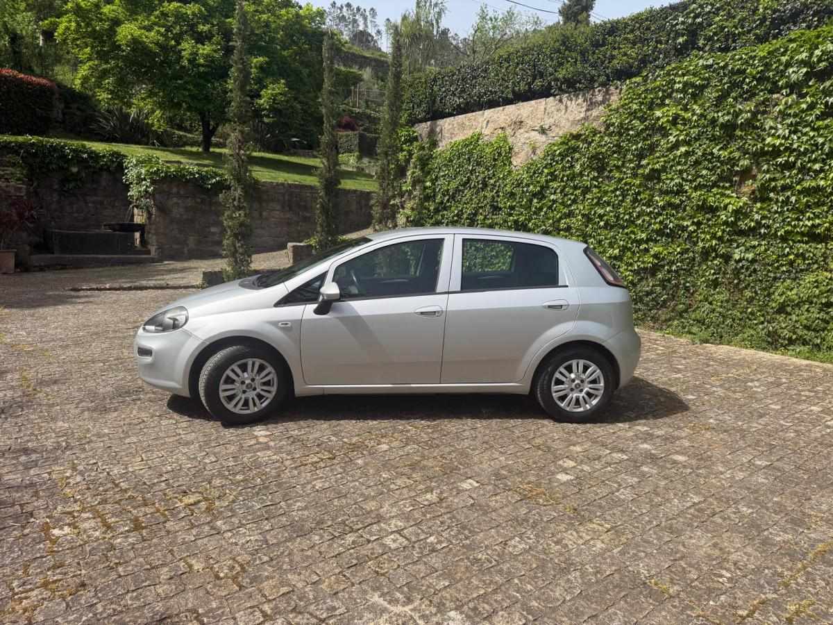 fiat-punto-1-3-multijet-2015-diesel-1248cc