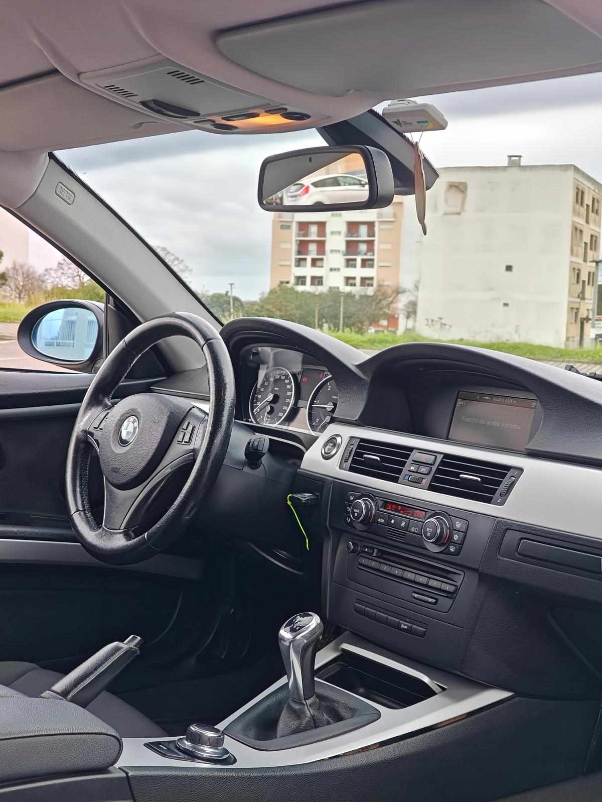 bmw-serie-3-320d-coupe-2008-diesel-1995cc