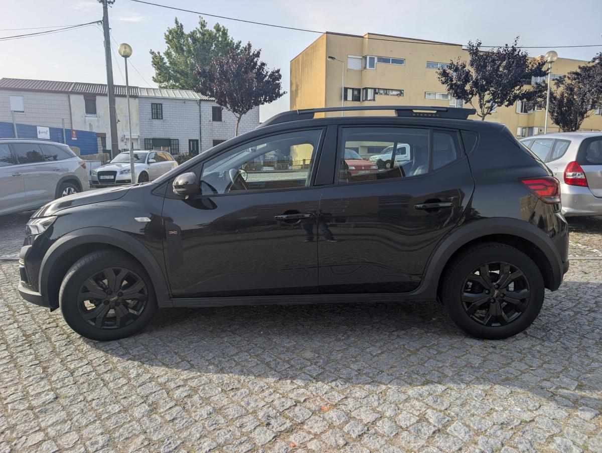 dacia-sandero-1-0-tce-2023-gasolina-999cc