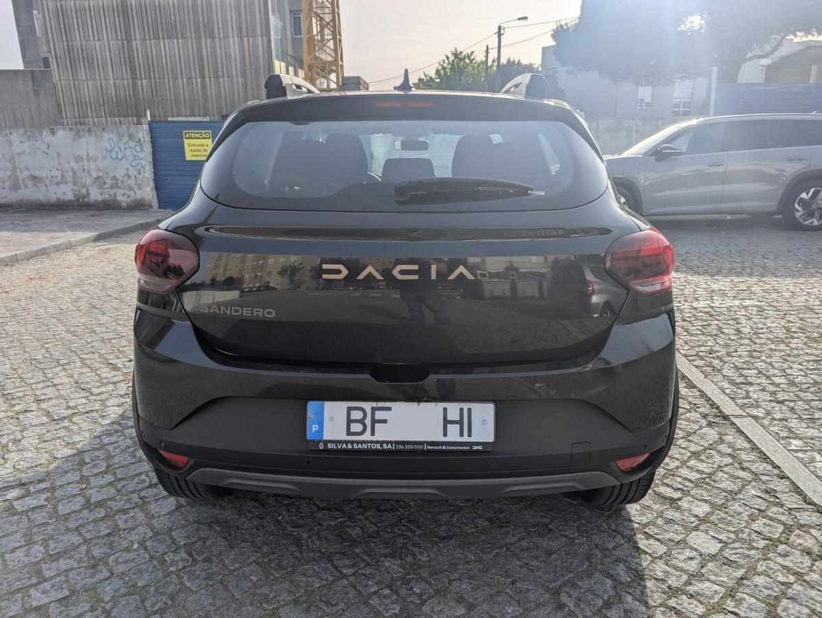 dacia-sandero-1-0-tce-2023-gasolina-999cc