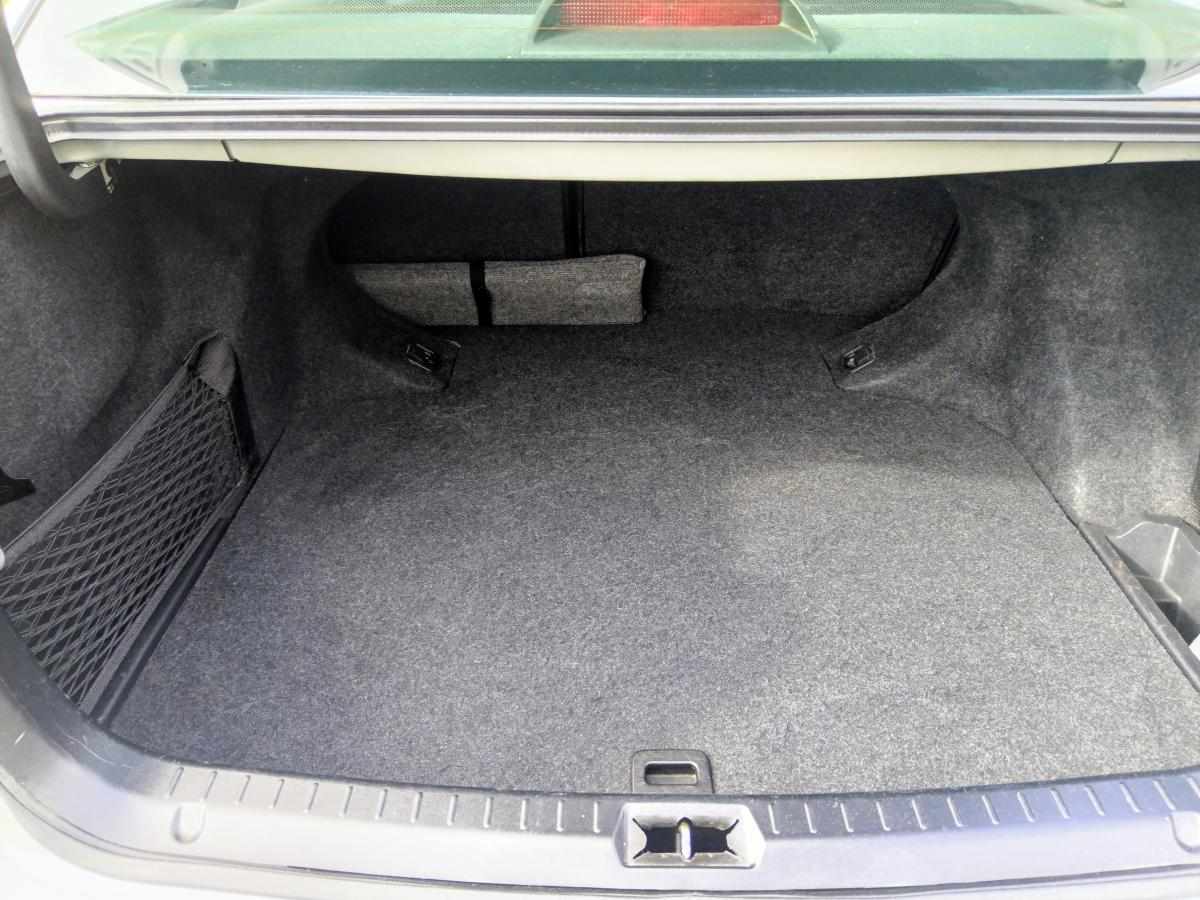 toyota-avensis-2-0-d4-vvt-i-2003-gasolina-1998cc