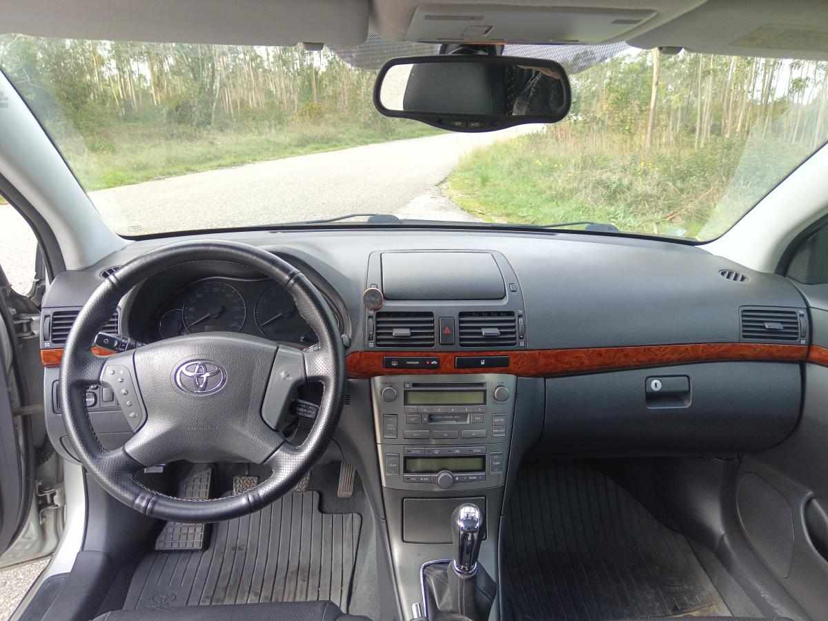 toyota-avensis-2-0-d4-vvt-i-2003-gasolina-1998cc