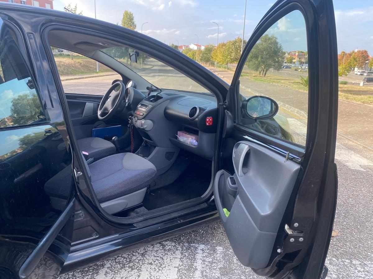 peugeot-107-1-0-2006-gasolina-998cc