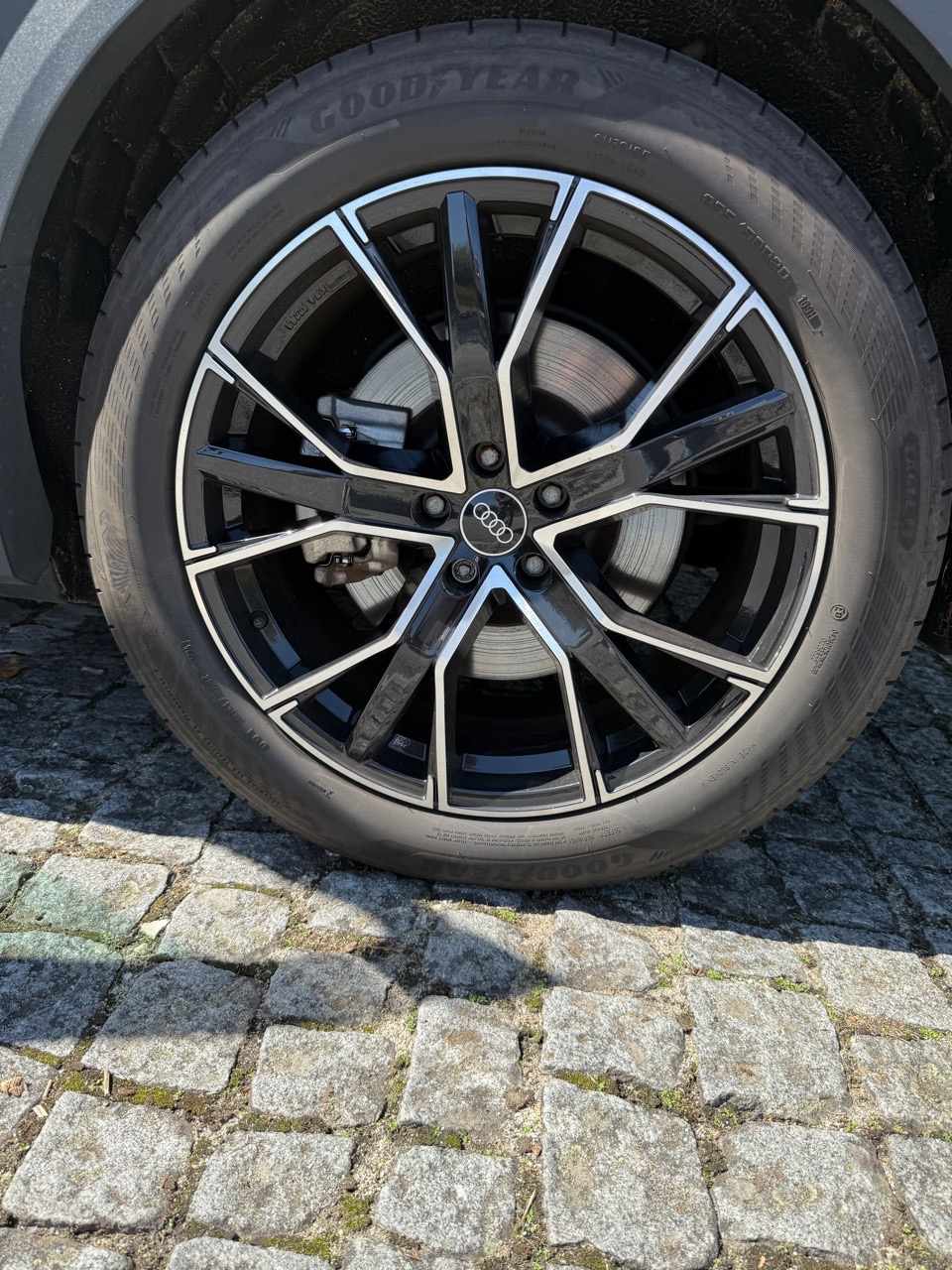 audi-e-tron-2021-eletrico