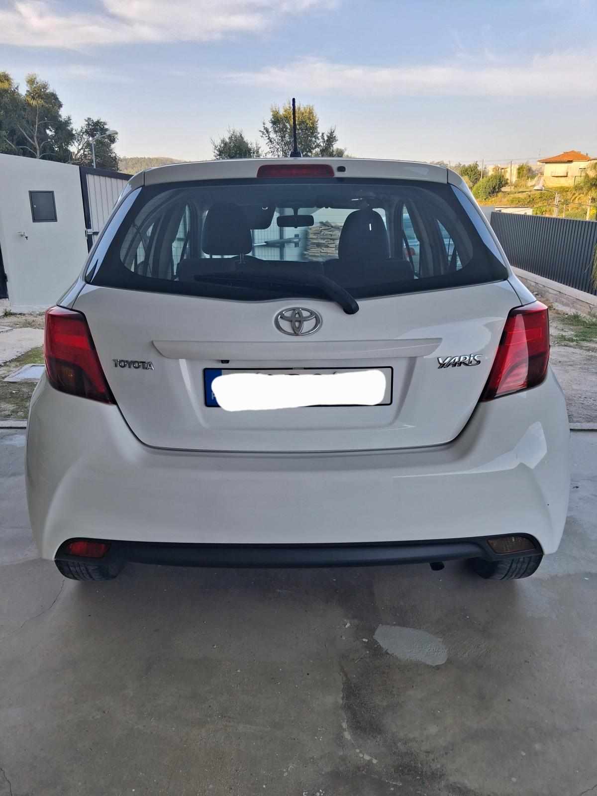 toyota-yaris-1-0-hybrid-2016-gasolina-998cc