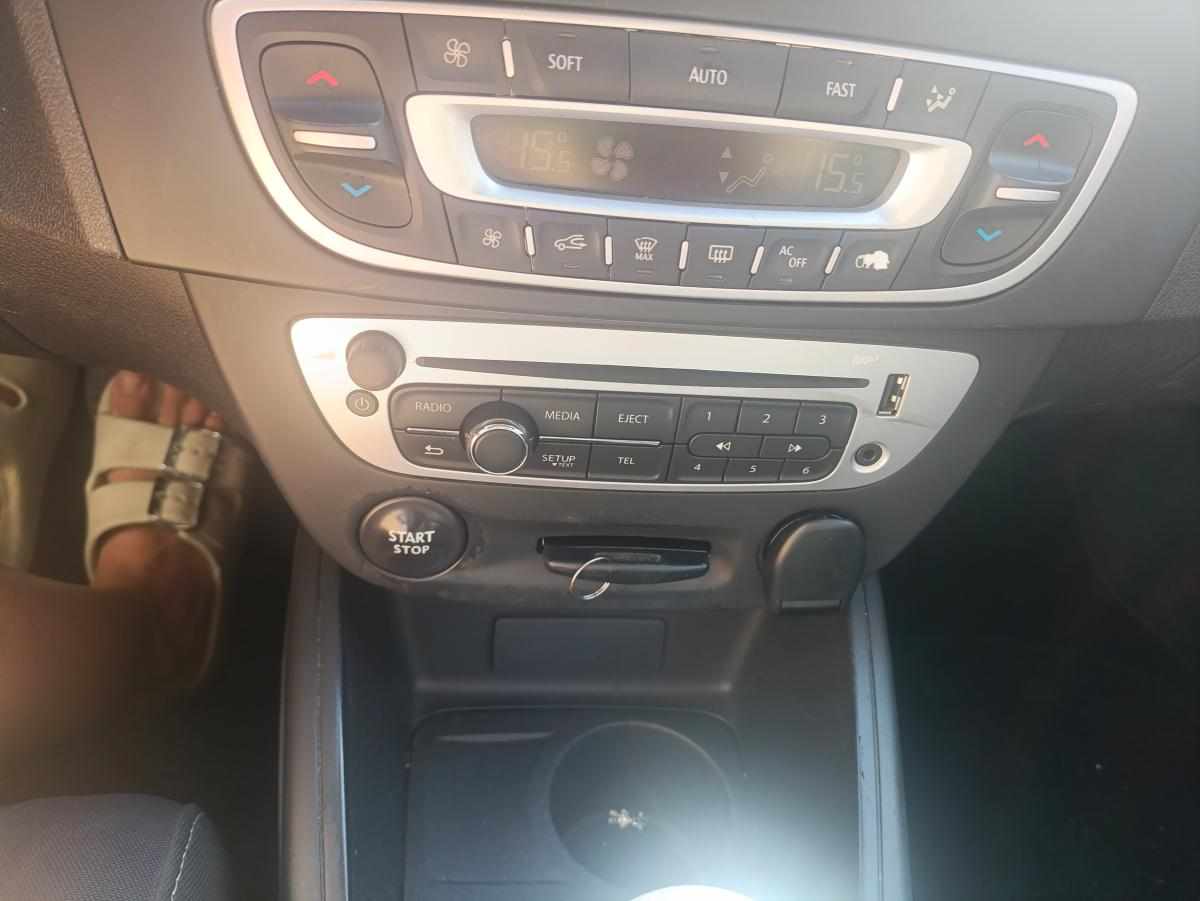 renault-megane-1-5-dci-2014-diesel-1461cc
