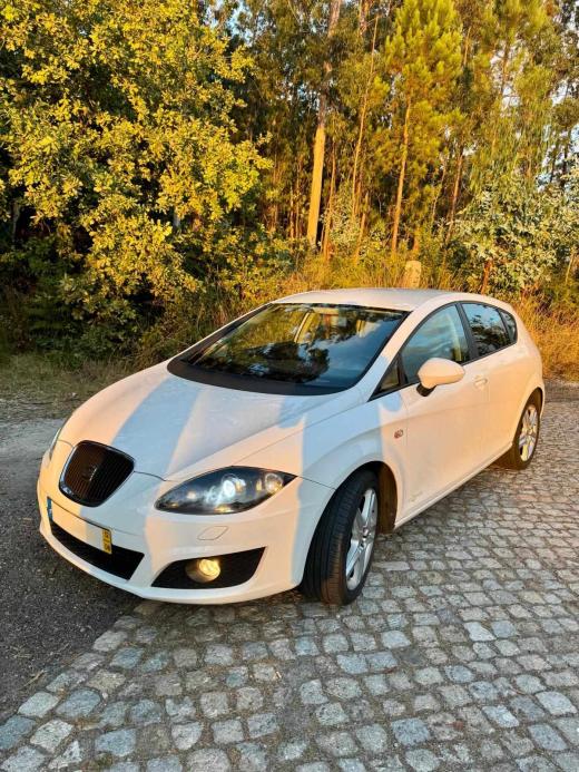 seat-leon-1-6-tdi-2012-diesel-1598cc