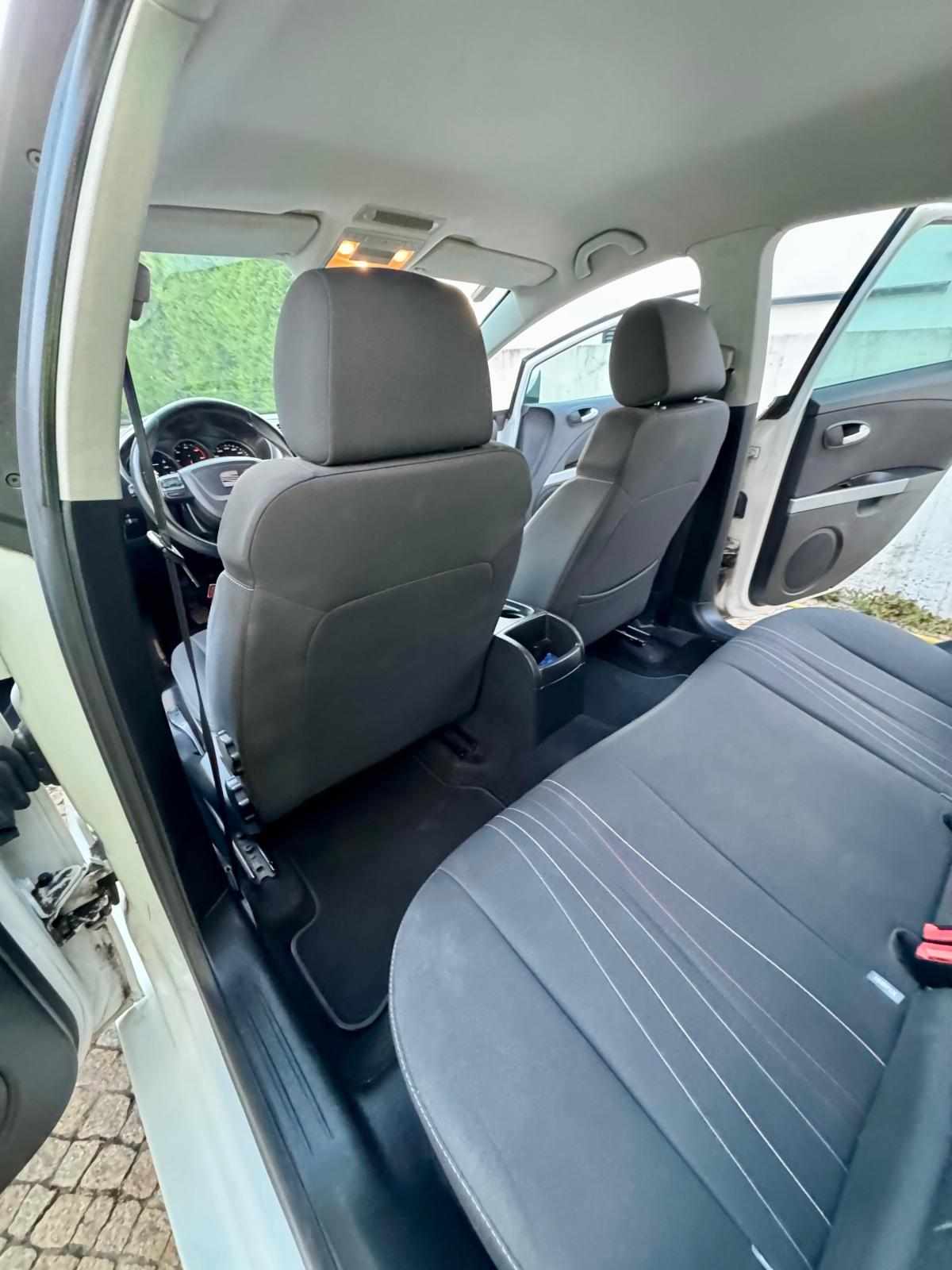 seat-leon-1-6-tdi-2012-diesel-1598cc