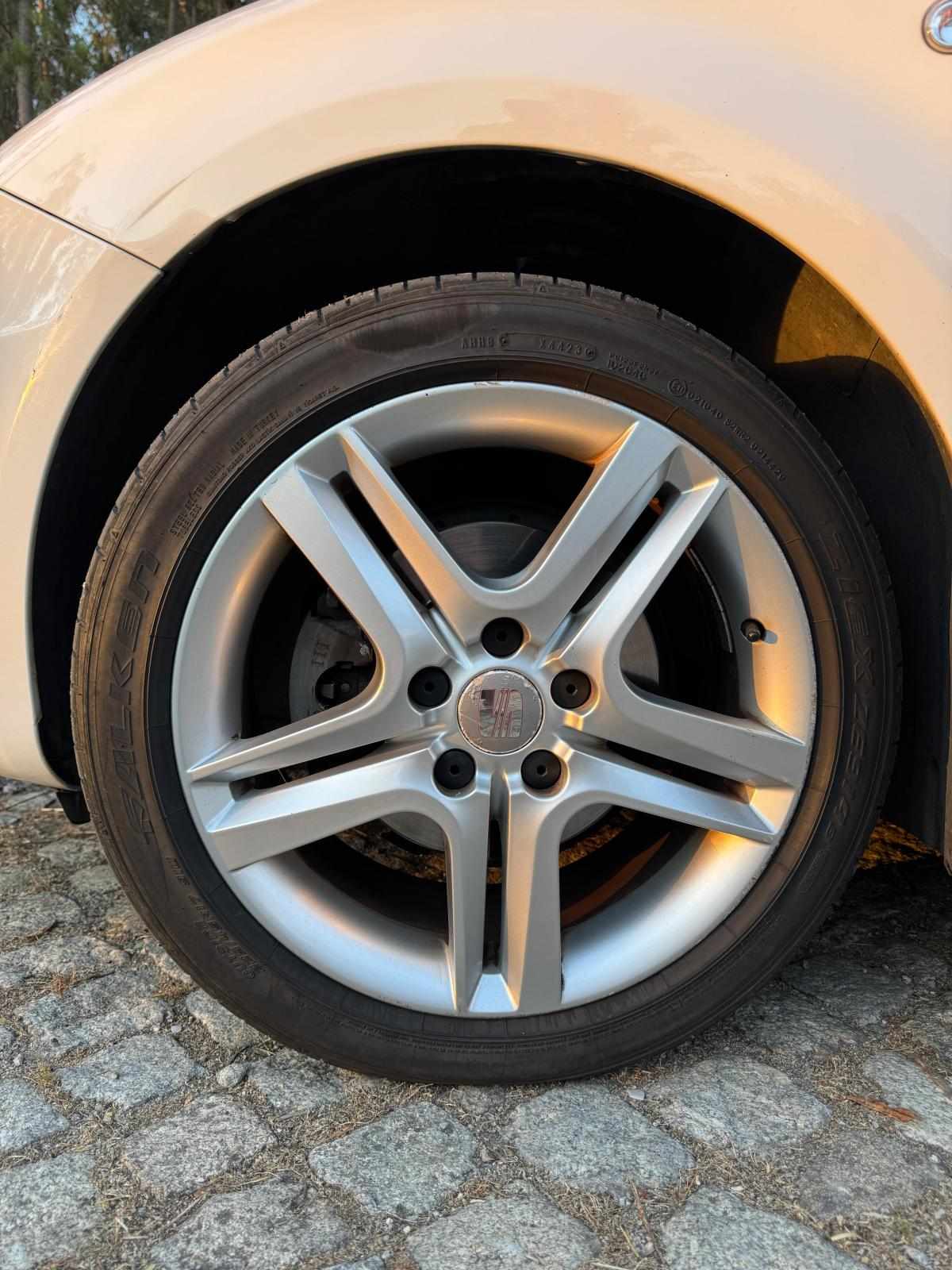 seat-leon-1-6-tdi-2012-diesel-1598cc