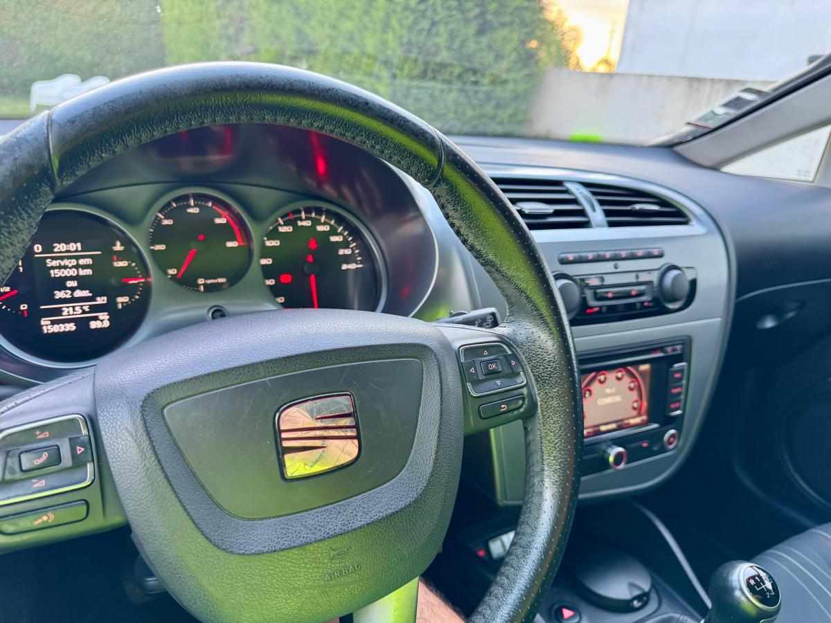 seat-leon-1-6-tdi-2012-diesel-1598cc