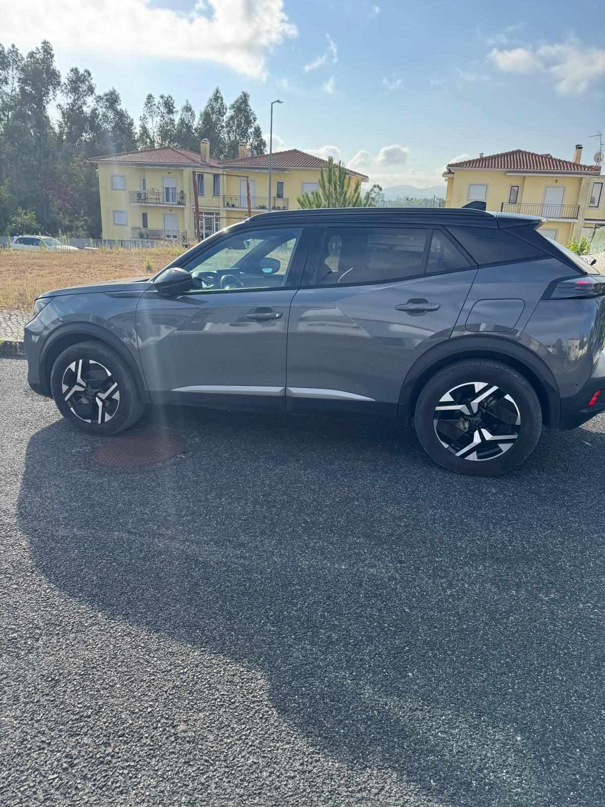peugeot-2008-1-2-puretech-2024-gasolina-1199cc