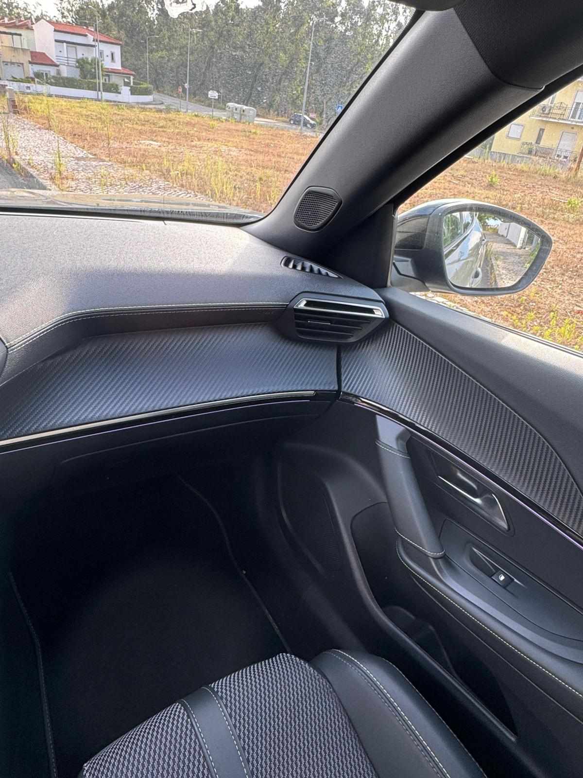 peugeot-2008-1-2-puretech-2024-gasolina-1199cc