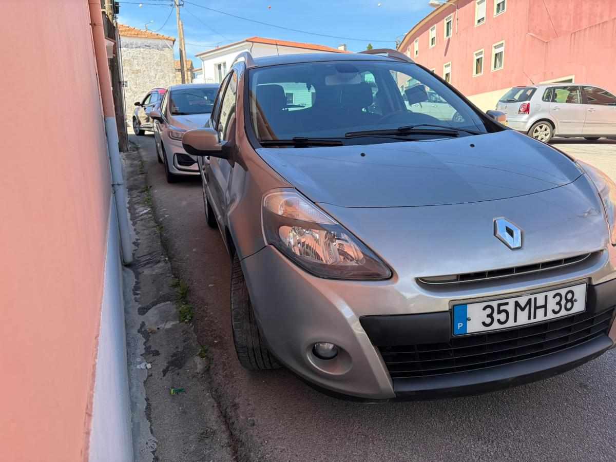 renault-clio-1-5-dci-2011-diesel-1461cc