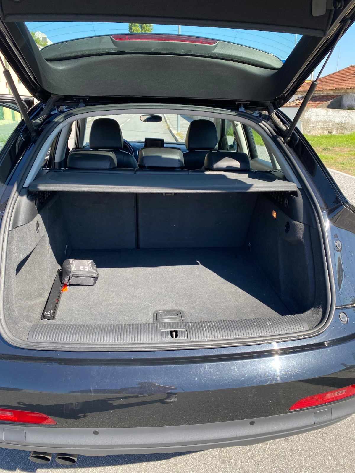 audi-q3-2-0-tdi-2012-diesel-1968cc