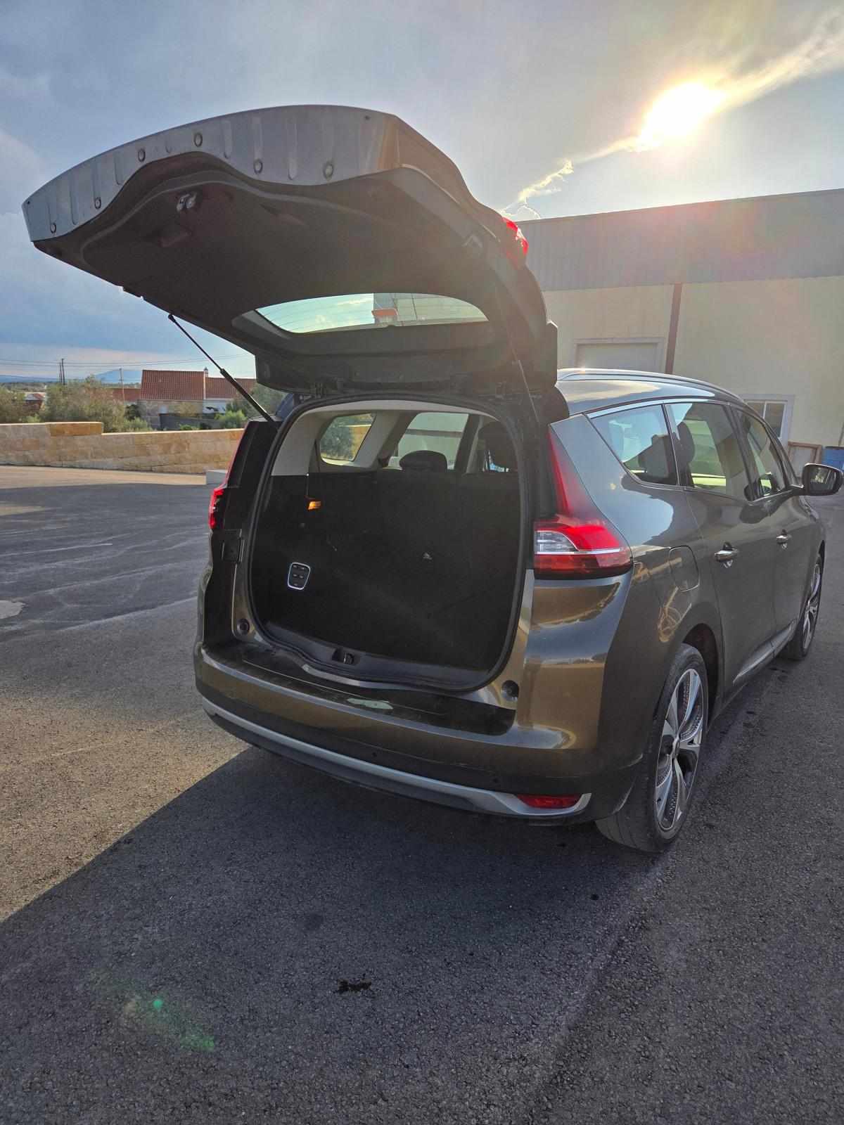 renault-scenic-1-5-dci-2018-diesel-1461cc