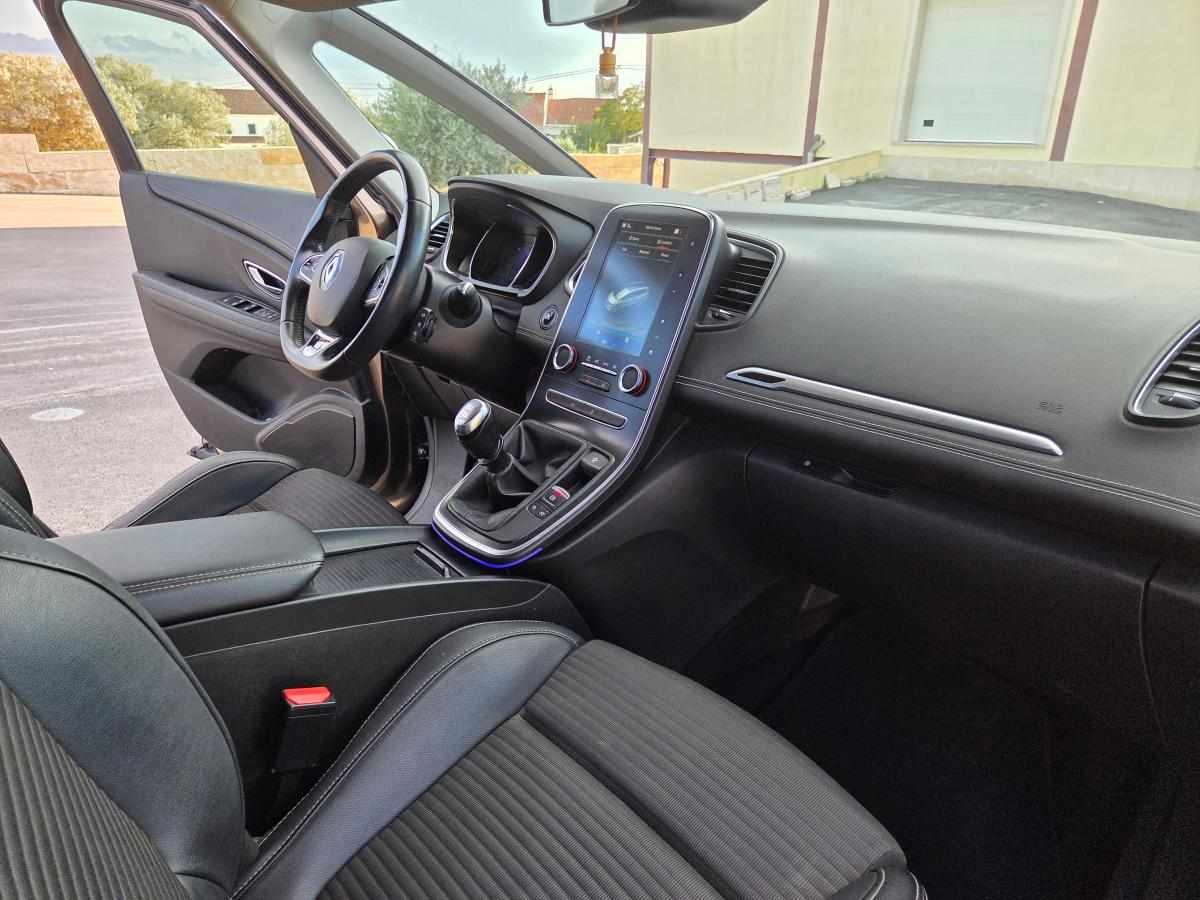 renault-scenic-1-5-dci-2018-diesel-1461cc