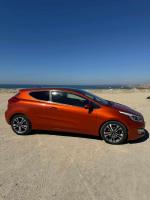 kia-ceed-1-6-crdi-2014-diesel-1582cc