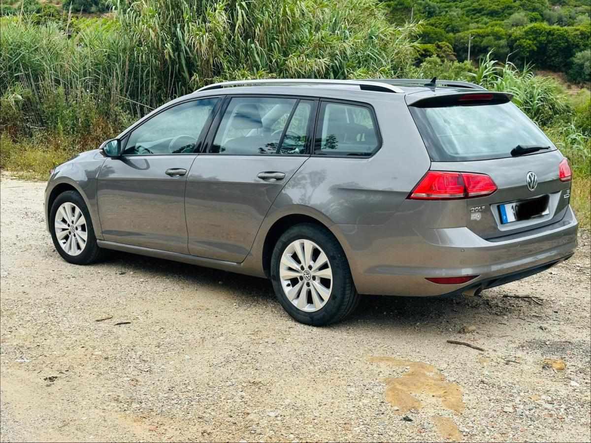 volkswagen-golf-1-6-tdi-bluemotion-2015-diesel-1598cc