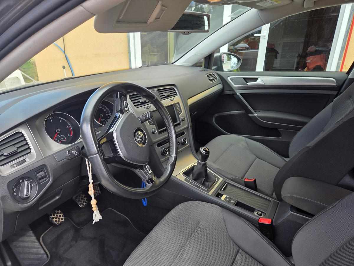 volkswagen-golf-1-6-tdi-bluemotion-2015-diesel-1598cc
