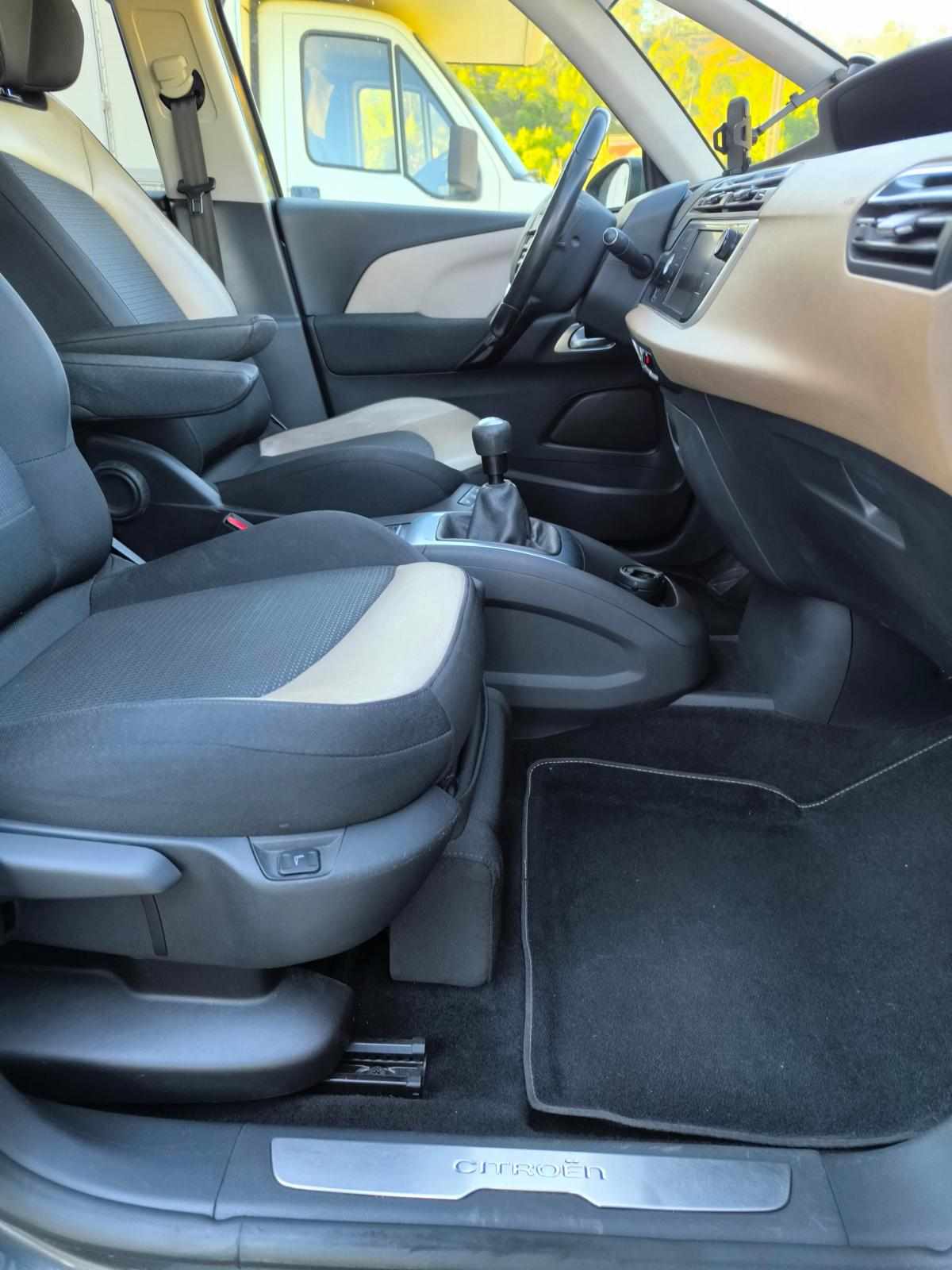 citroen-c4-picasso-1-6-hdi-2013-diesel-1560cc