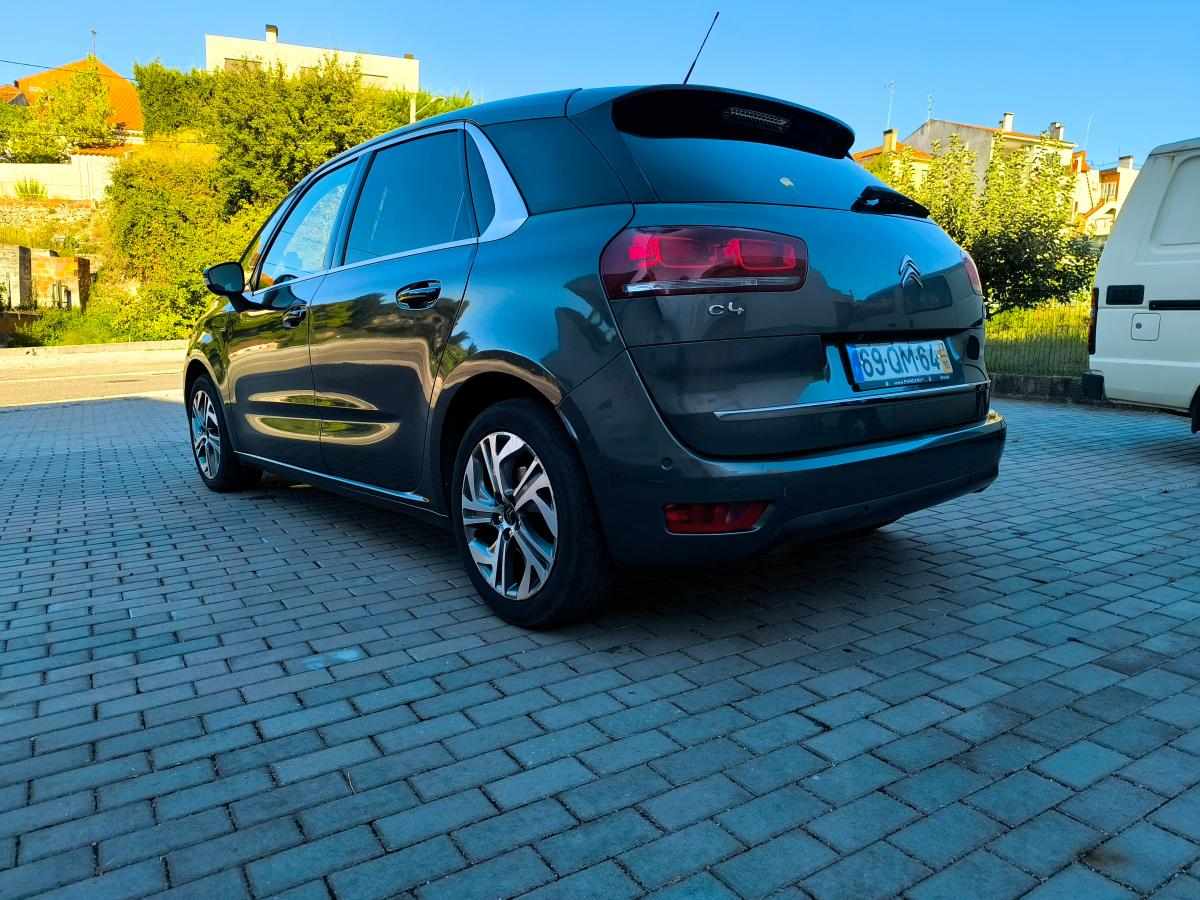 citroen-c4-picasso-1-6-hdi-2013-diesel-1560cc