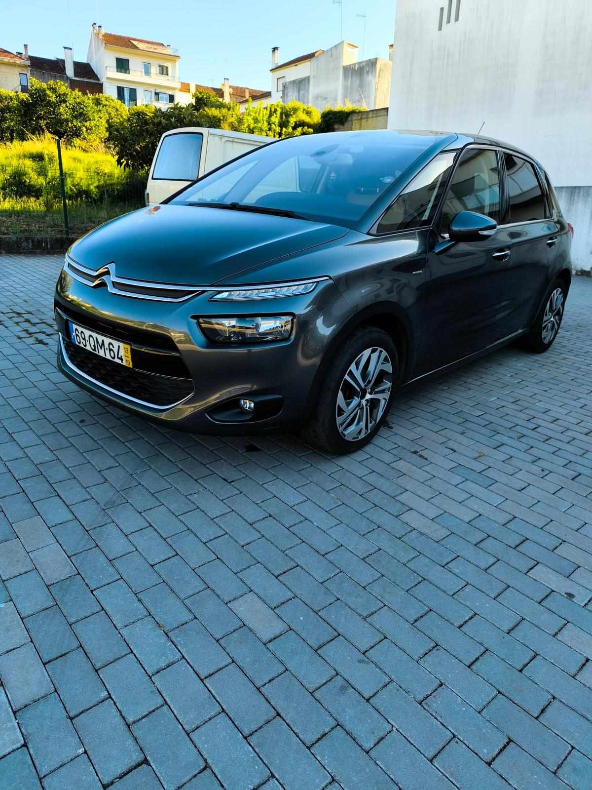 citroen-c4-picasso-1-6-hdi-2013-diesel-1560cc