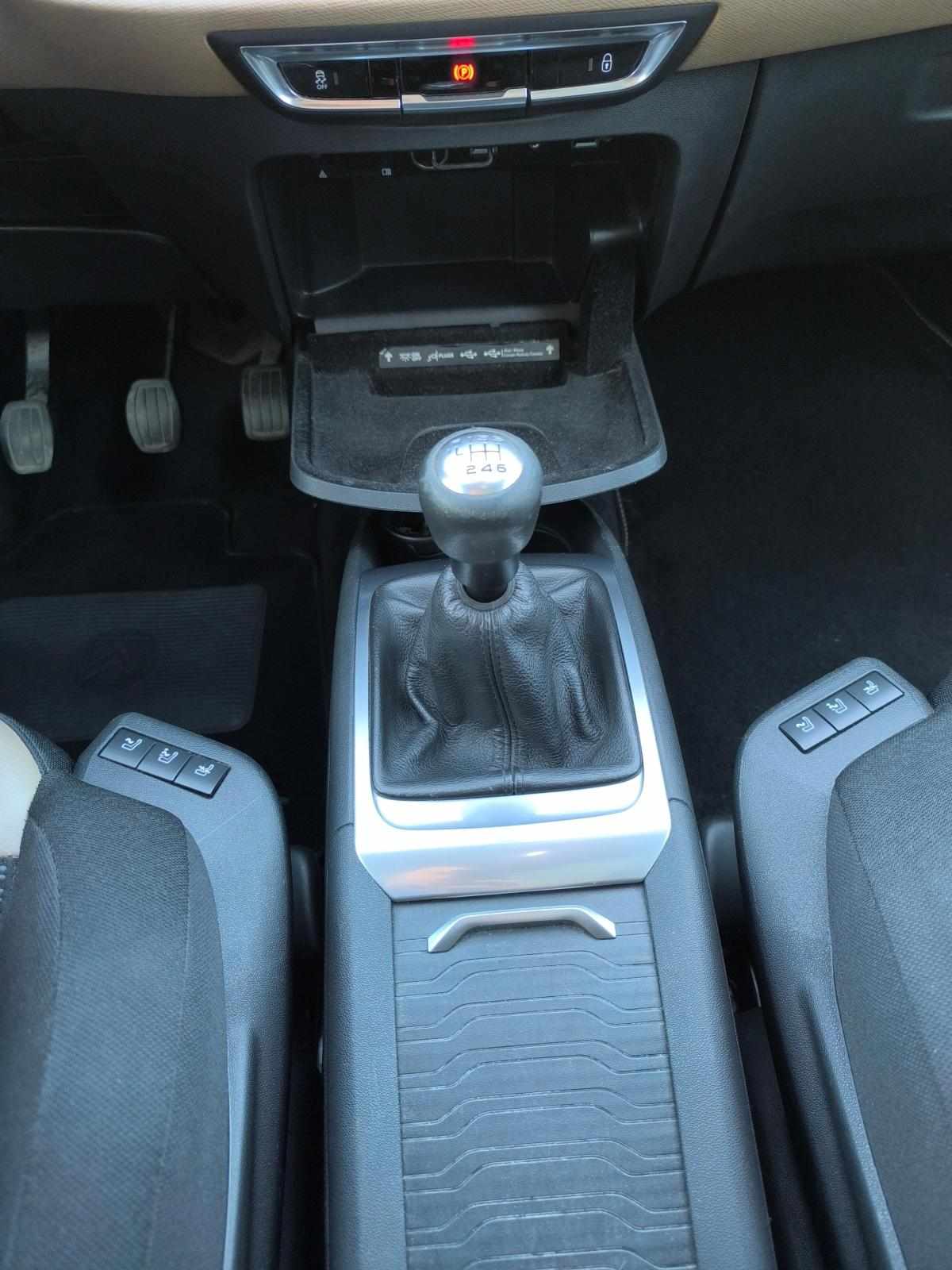 citroen-c4-picasso-1-6-hdi-2013-diesel-1560cc