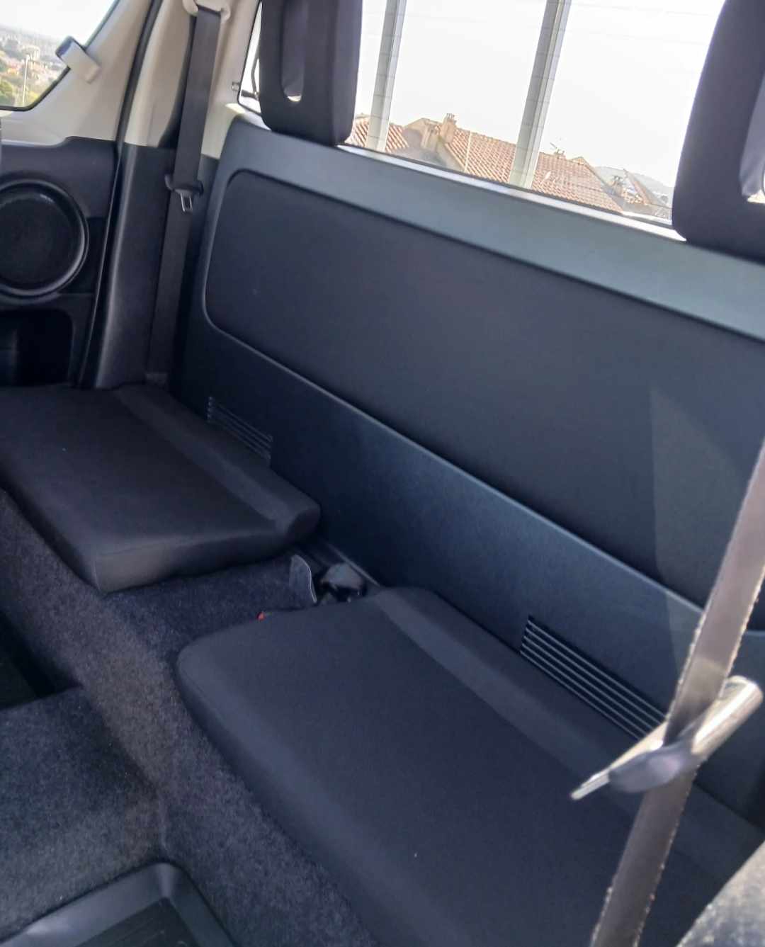 toyota-hilux-2-4-4wd-2018-diesel-2393cc