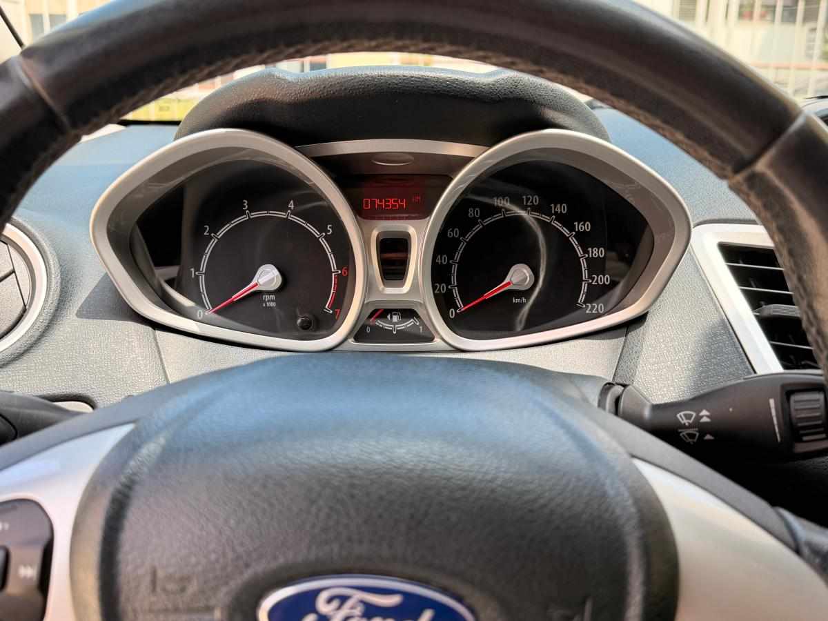 ford-fiesta-1-25-2012-gasolina-1242cc