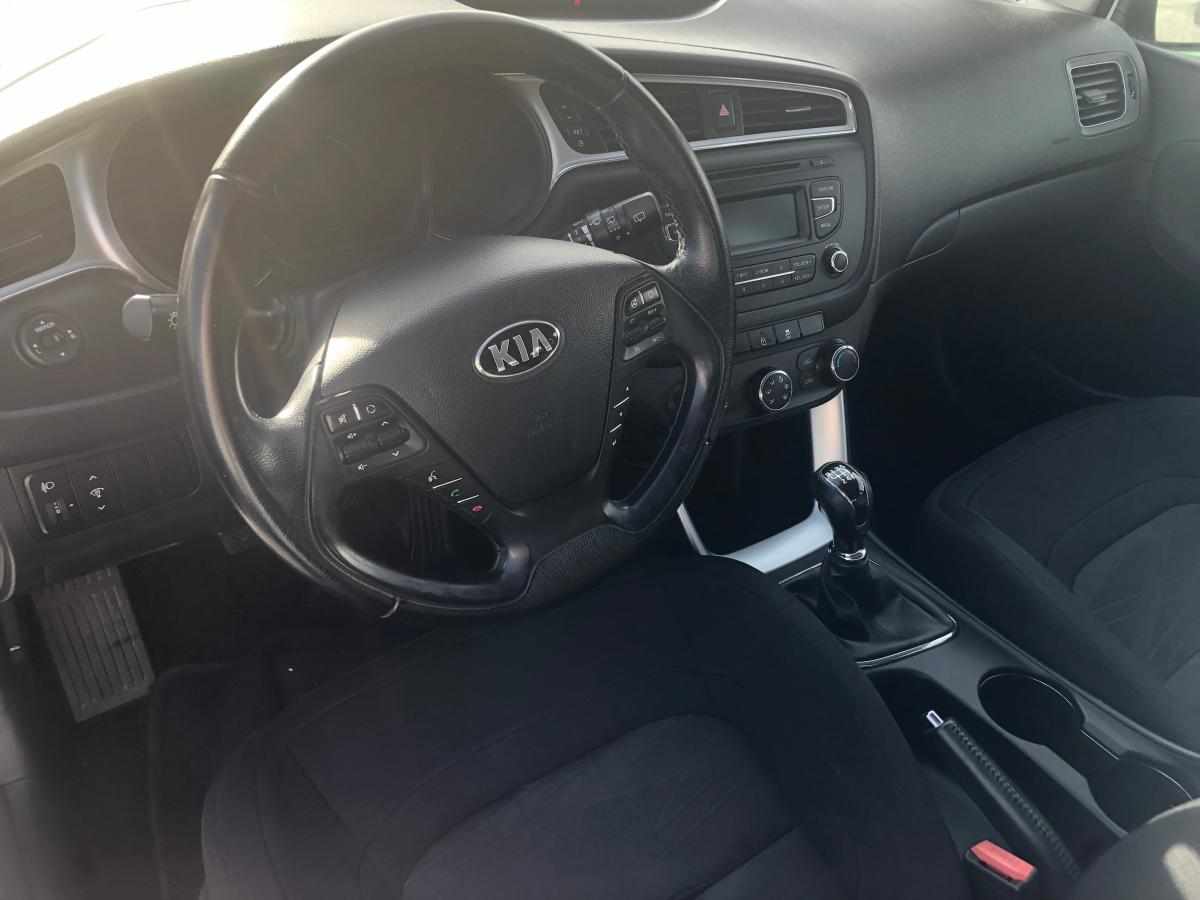 kia-ceed-1-4-90cv-2016-diesel-1396cc
