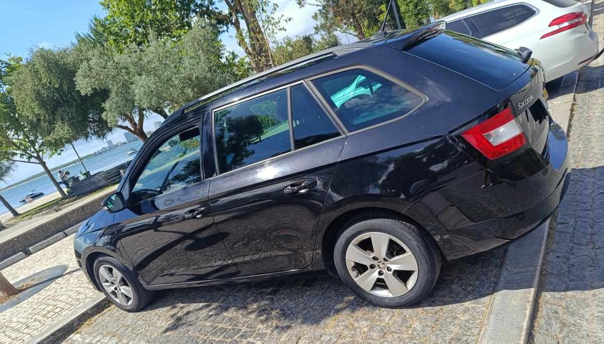 skoda-fabia-1-0-tsi-2018-gasolina-999cc