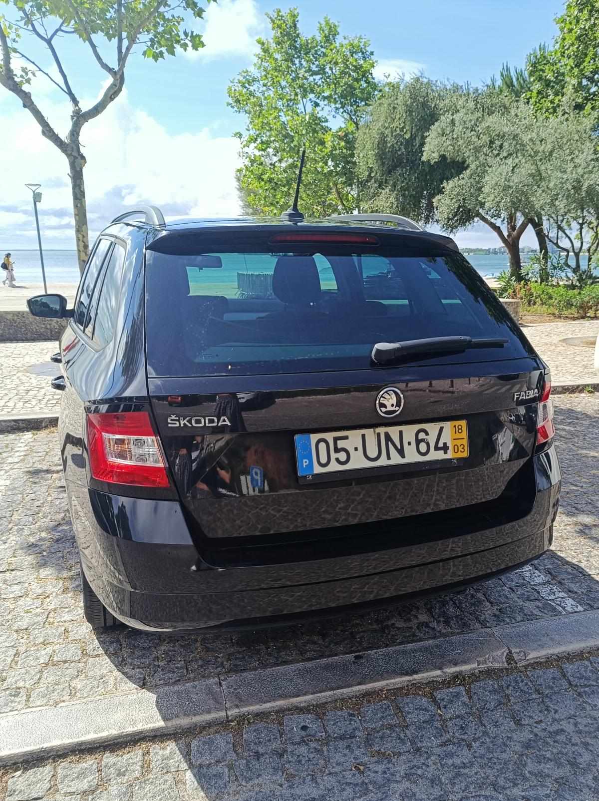 skoda-fabia-1-0-tsi-2018-gasolina-999cc