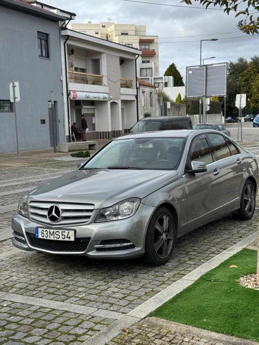 mercedes-benz-classe-c-c-250-cdi-blueefficiency-2012-diesel-2143cc